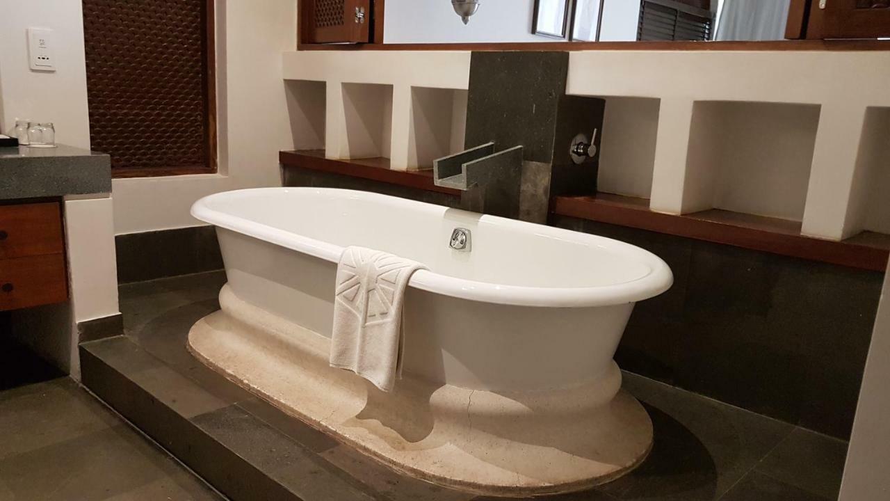 Taj Bekal Resort & Spa, Kerala Bekal Town ภายนอก รูปภาพ